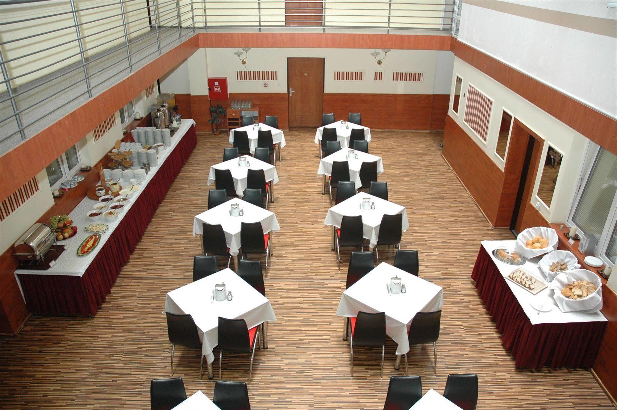 Atlantic Hotel Budapest Exterior foto